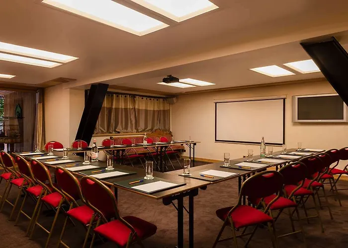 Hotel Ogmacchi *